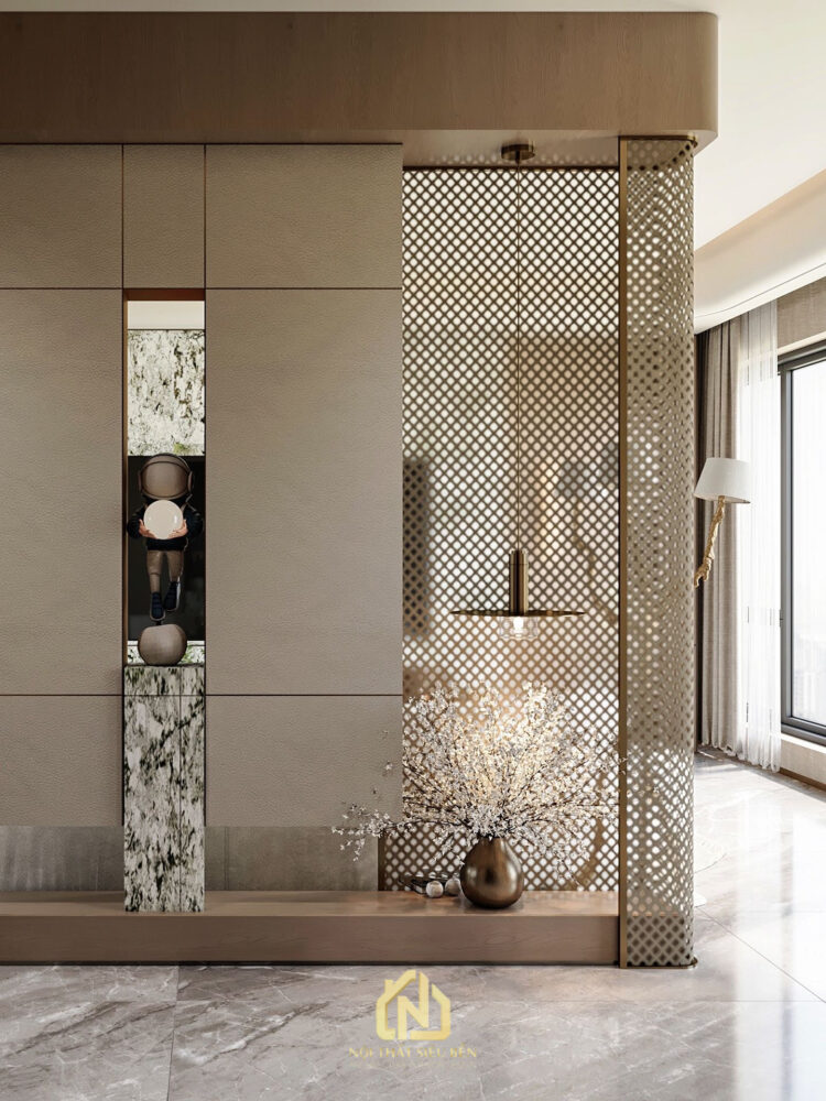 Vách lam trang trí căn hộ Diamond Alnata Plus Tân Phú với đèn thả và bình hoa